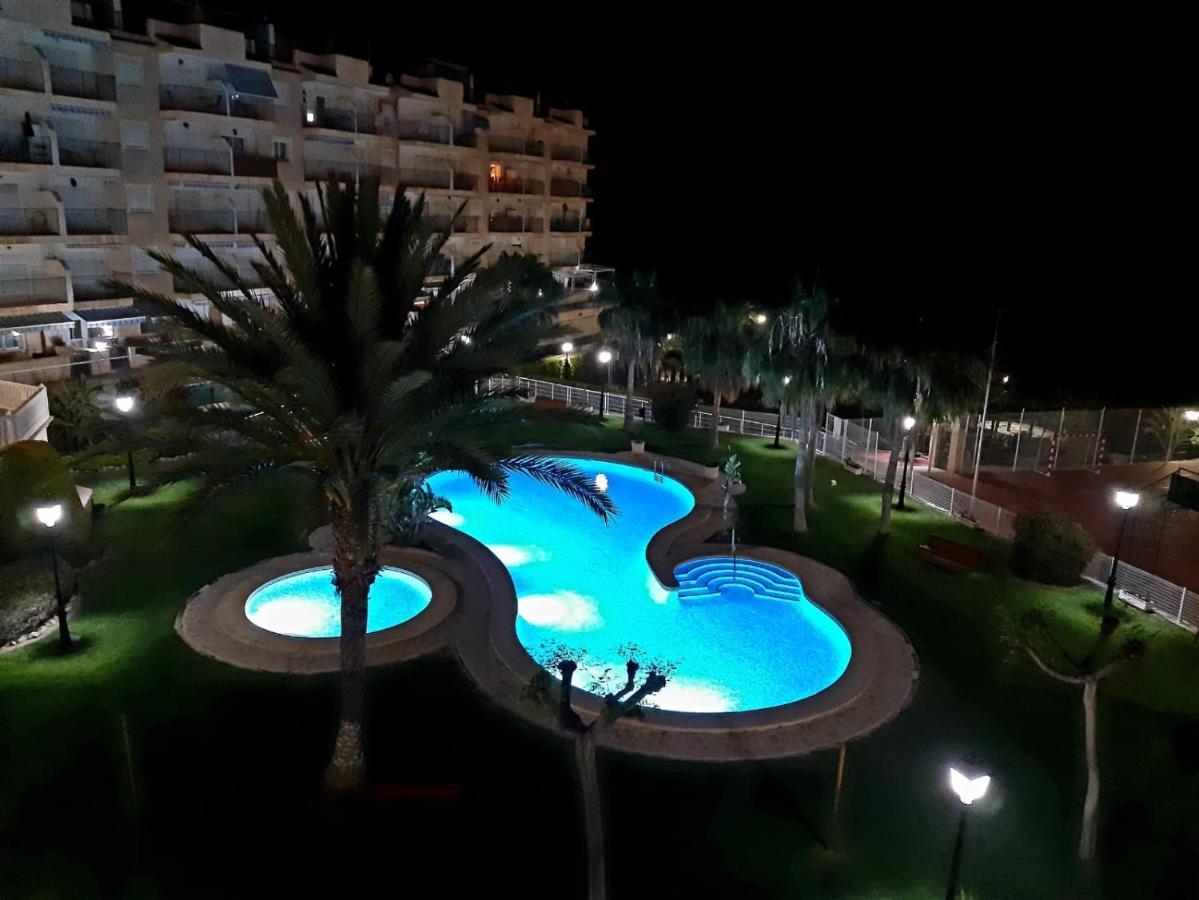 Apartament Cala Merced Alicante Ел Кампело Екстериор снимка